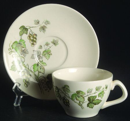 STB103 Footed Cup & Saucer Set