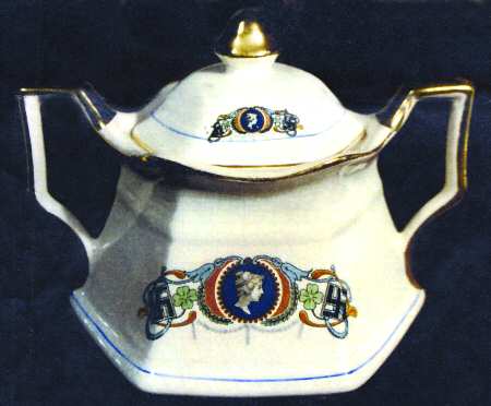 6456 Sugar Bowl & Lid