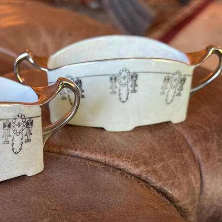 Colonial Sugar Bowl & Lid
