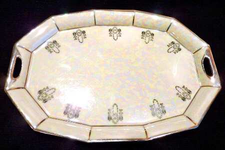 Colonial 9" Handled Tray