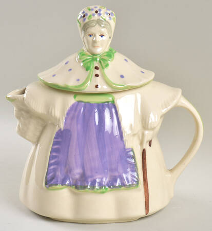 Granny Anne Figural Teapot & Lid