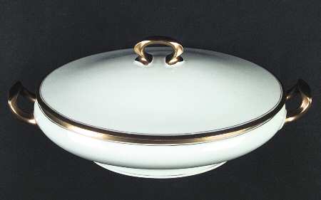 SIL29 Oval Covered Vegetable