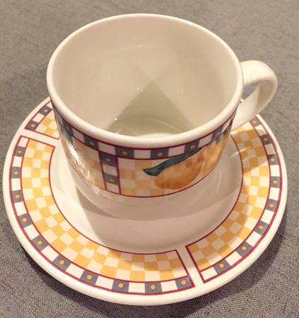 Country Cupboard Flat Cup & Saucer Set