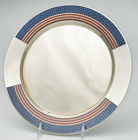 Colonial (Black Trim) 11" Round Metal Tray