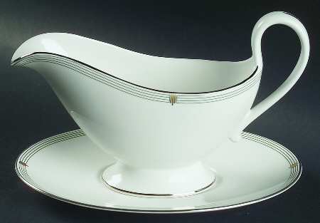 Opera Platinum  Gravy Boat & Underplate