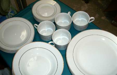 Aspen Gold Flat Cup & Saucer Set