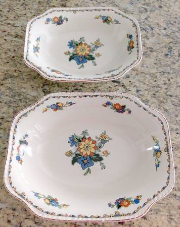 STB113 9" Oval Vegetable Bowl