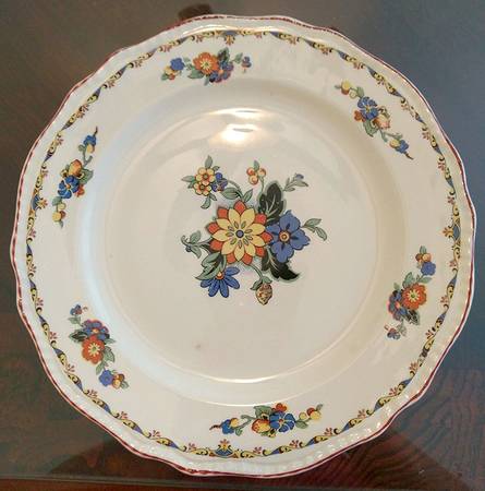 STB113 Luncheon Plate