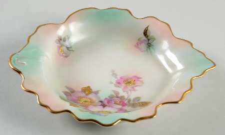 SCH155 7" Leaf Dish
