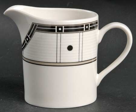 Domino Gray Creamer