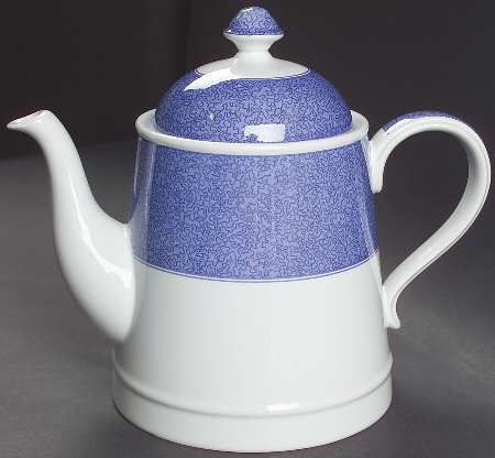 Vermicelli Blue Teapot & Lid