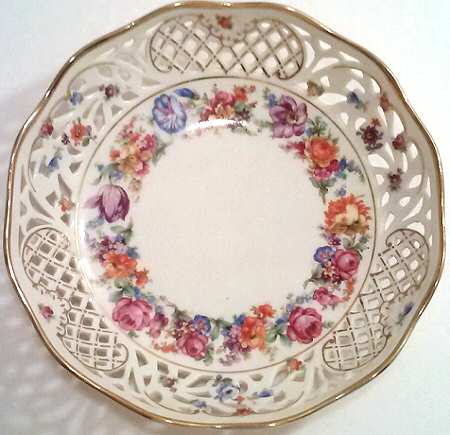 SCH156 7'' Pierced Round Bowl
