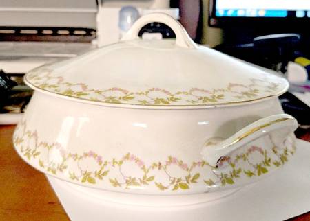 STB120 Round Covered Vegetable