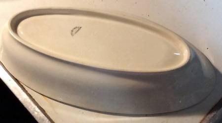 STB120 9" Oval Vegetable Bowl
