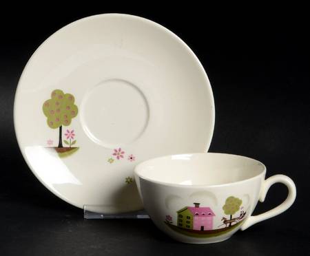 Sunday Afternoon Flat Cup & Saucer Set