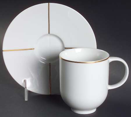 Signature Gold Footed Cup & Saucer Set