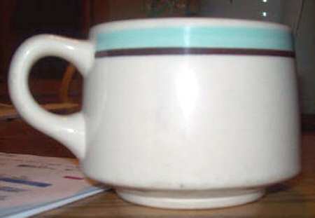 SHO107 Footed Cup