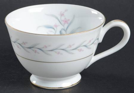 Mayview Footed Cup