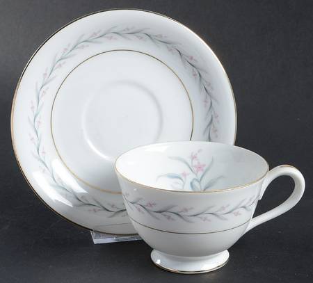 Mayview Footed Cup & Saucer Set