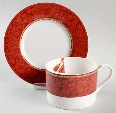 Holiday Abundance Flat Cup & Saucer Set