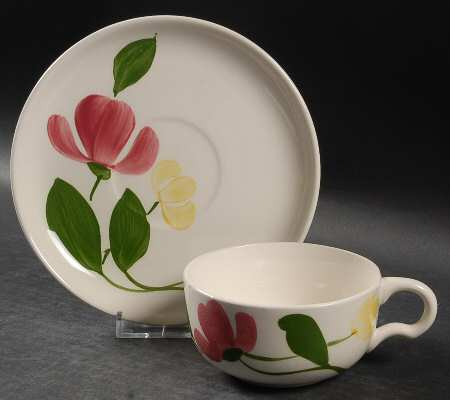 STT135 Flat Cup & Saucer Set