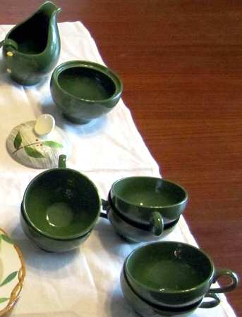 Tahiti Sugar Bowl & Lid