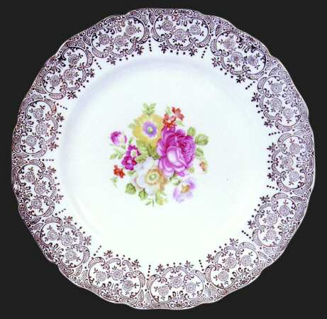 STT138 Dinner Plate
