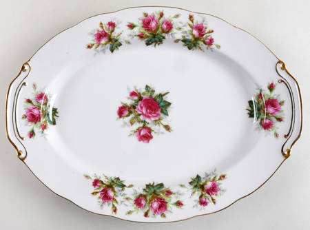 SAN39 14" Oval Serving Platter