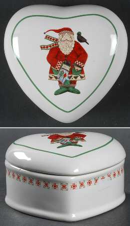 Santas Retweet Heart Shape Box & Lid