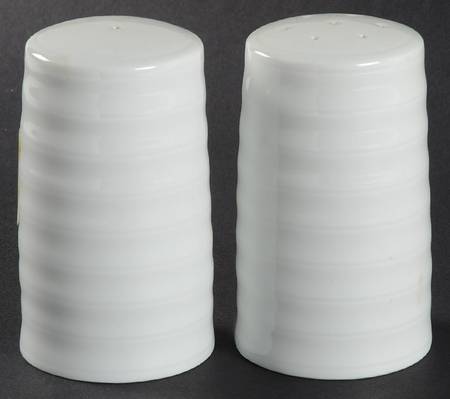 Roulette White Salt & Pepper Set