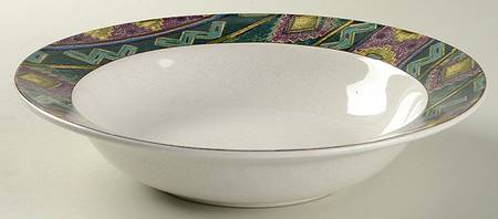 Vanquero 9" Round Vegetable Bowl