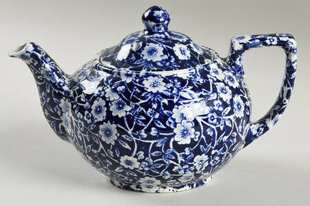 Calico Blue (Crownford Stamp) Mini Teapot & Lid