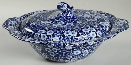 Calico Blue (Crownford Stamp) Round Covered Vegetable