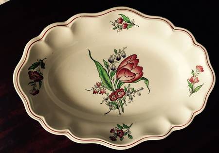 Marlborough Sprays 11" Oval Tray