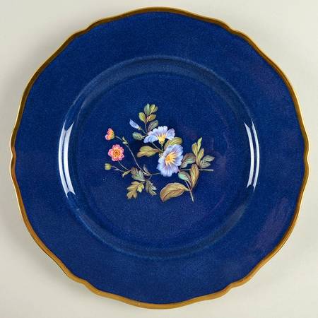 Y3697 Dinner Plate