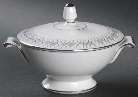 Carlton Sugar Bowl & Lid