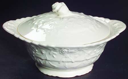 Rose Point Round Covered Vegetable