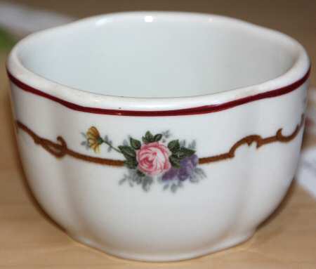 SHO121 Open Sugar Bowl