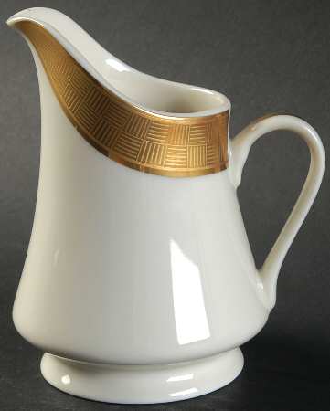 Metropolitan Gold Creamer