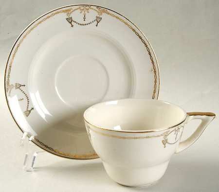 Commodore Flat Cup & Saucer Set