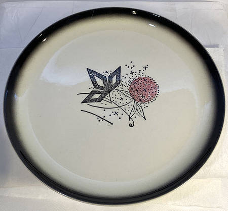 STT157 Dinner Plate