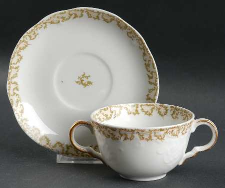 SY359 Flat Bouillon Cup & Saucer