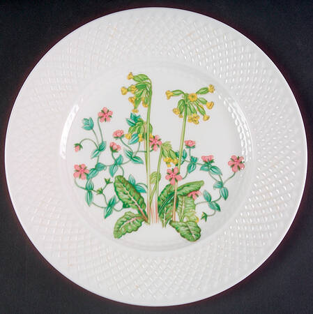SP160 Luncheon Plate