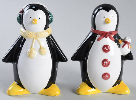 Penguins Sculpted Salt & Pepper Set