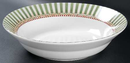 Christmas Topiary 9" Round Vegetable Bowl