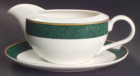 Holiday Abundance Gravy Boat & Underplate