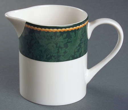 Holiday Abundance Creamer