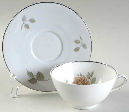 SLT154 Flat Cup & Saucer Set