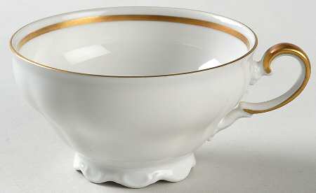 SLT156 Footed Cup
