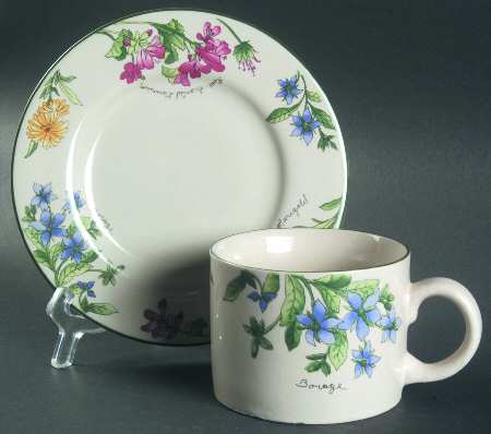 Geranium Flat Cup & Saucer Set